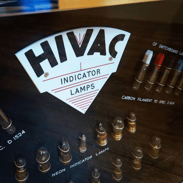 Hi Vac Bulb Trade Display