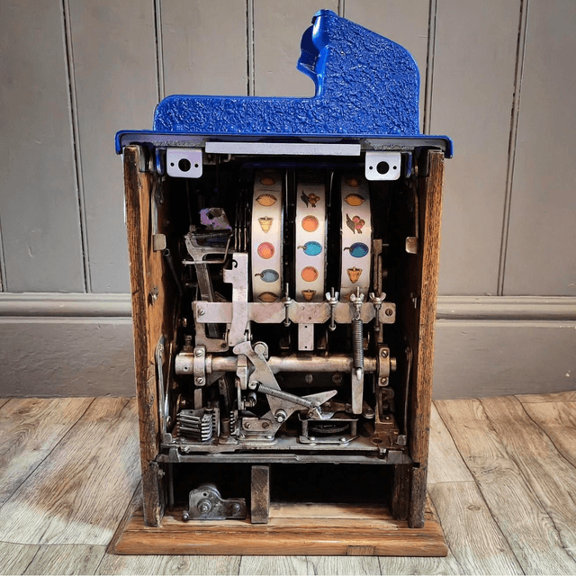 Mills Bursting Cherry Slot Machine 