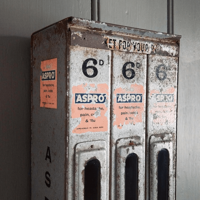 Aspro Aspirin Dispening Machine