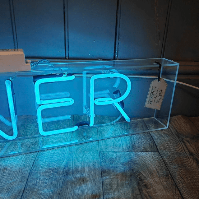 Vintage diner neon sign 