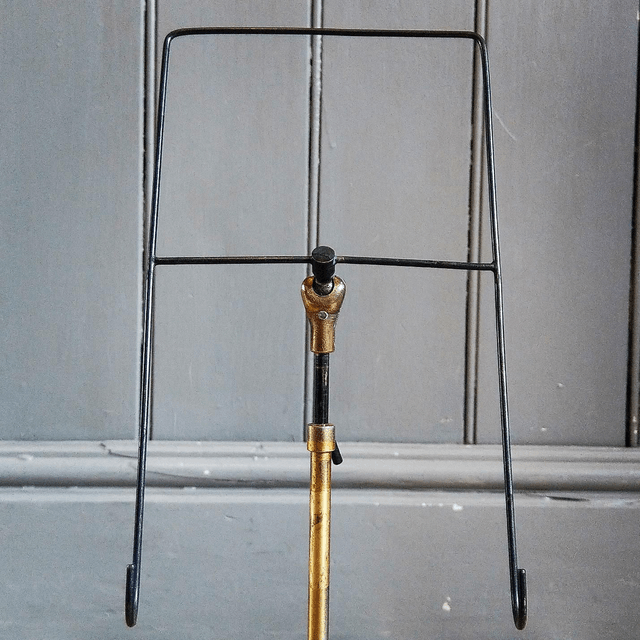 Antique Shop Display Fittings