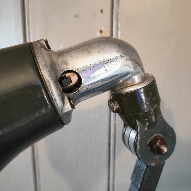 Invisiflex light