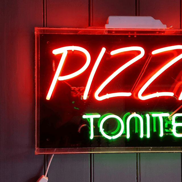 Pizza Neon Sign